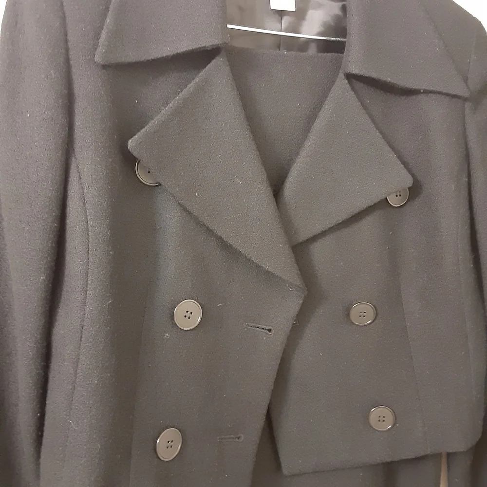 Dior Elegant Black Double-Breasted Pea Coat